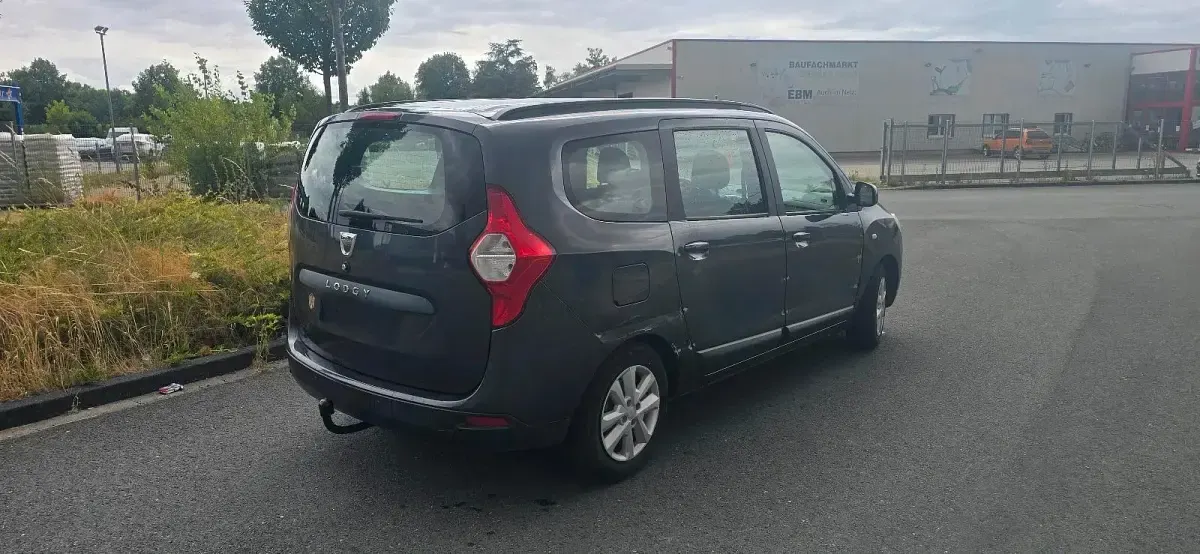 Gebraucht Dacia Lodgy 115 PS (84 kW) 2012 Grau Van / Kleinbus
