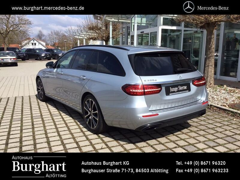 Gebraucht Mercedes E220 Avantgarde 200 PS (147 kW) 2022 Lack hightechsilber Kombi