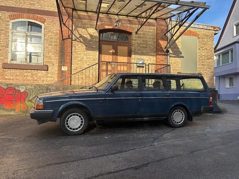 Gebraucht Volvo 240 85 PS (62 kW) 1990 Blau Kombi