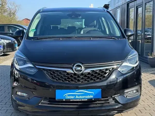 Gebraucht Opel Zafira Innovation 170 PS (125 kW) 2017 Andere Van / Kleinbus