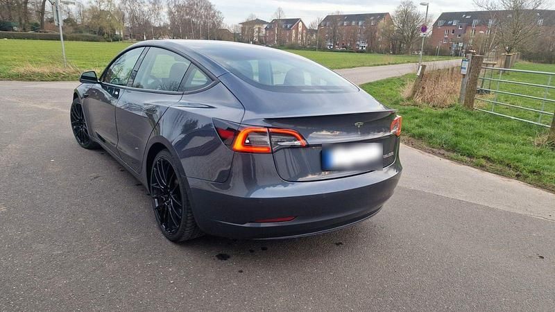 Gebraucht Tesla Model 3 377 kW (513 PS) 2021 Grau Limousine