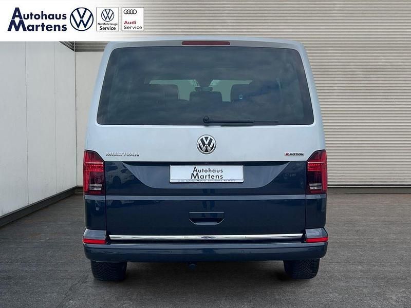 Usado VW Multivan Generation Six 204 HP (150 kW) 2021 Azul Van