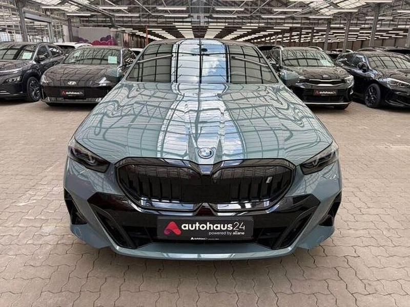 Gebraucht BMW i5 M Sport 250 kW (340 PS) 2024 Grün Limousine