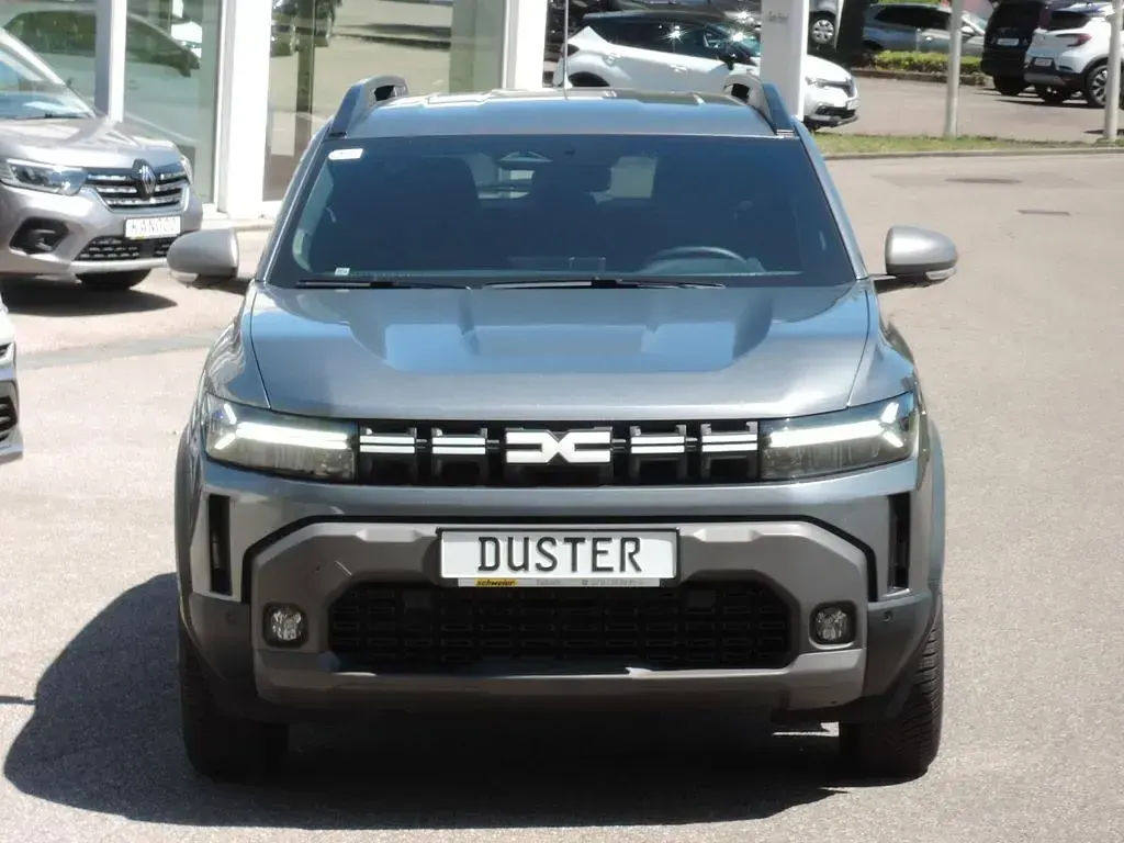 Gebraucht Dacia Duster Journey 141 PS (103 kW) 2025 Grau SUV