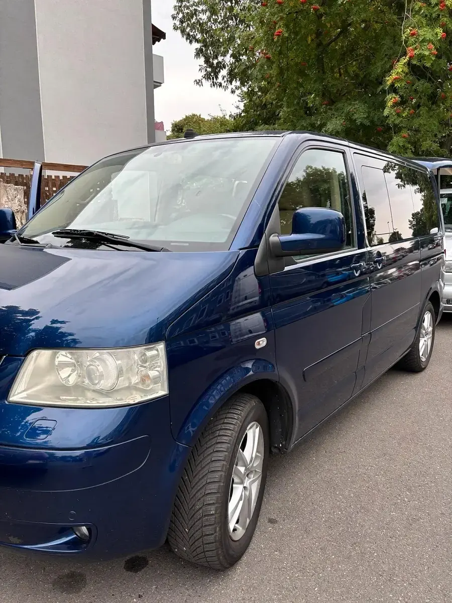 Gebraucht VW T5 Highline 174 PS (127 kW) 2008 Blau Van