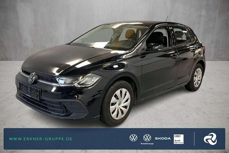 Deep black perleffekt Gebraucht 2024 VW Polo Life Kleinwagen | 18.699 € (Guter Preis) - Bild 1/4
