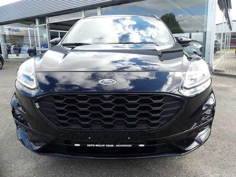 Gebraucht Ford Kuga ST-Line X 150 PS (110 kW) 2024 Obsidianschwarz met. SUV