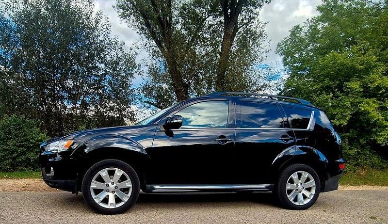 Gebraucht Mitsubishi Outlander 177 PS (130 kW) 2012 Schwarz SUV