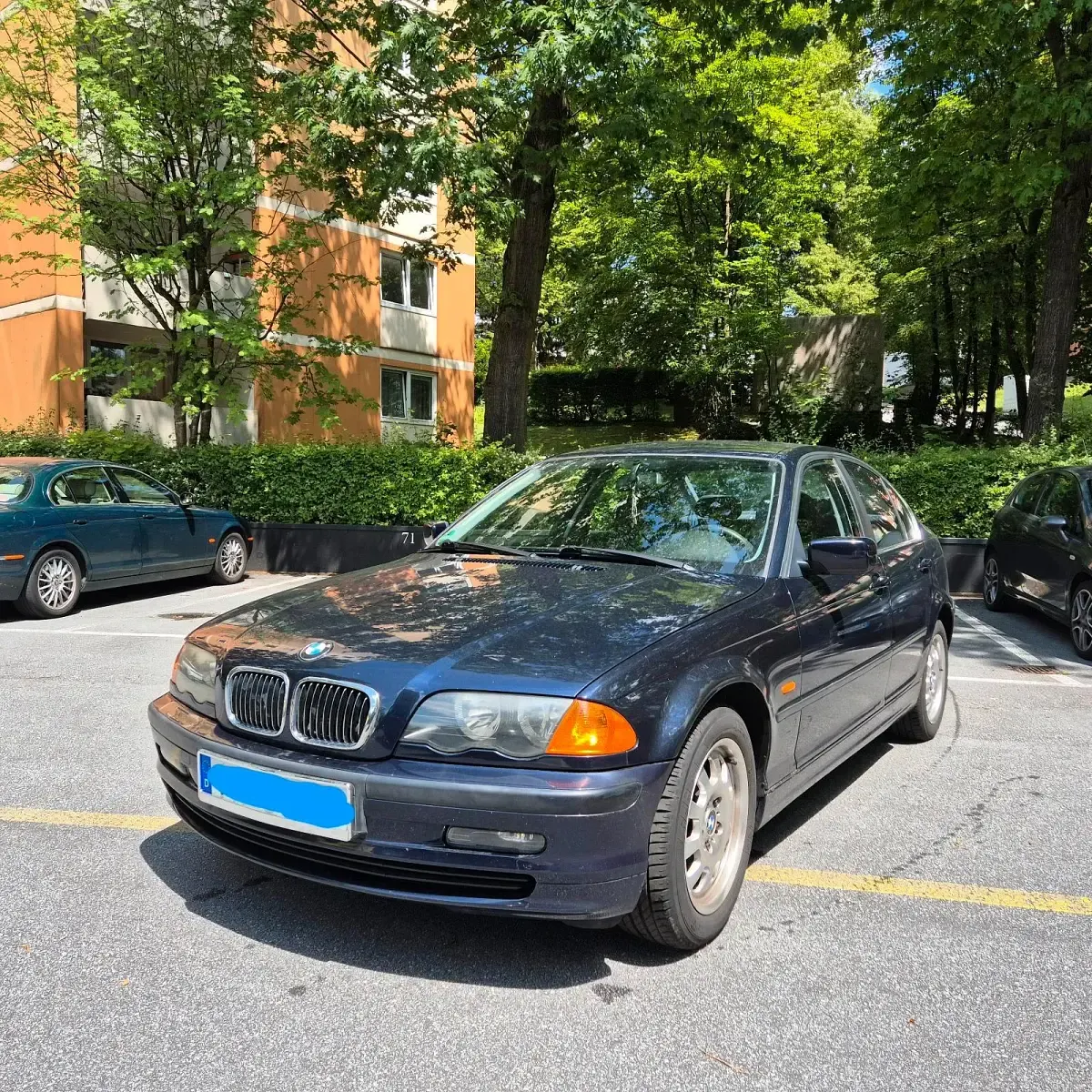Gebraucht BMW 320 170 PS (125 kW) 2001 Blau Limousine
