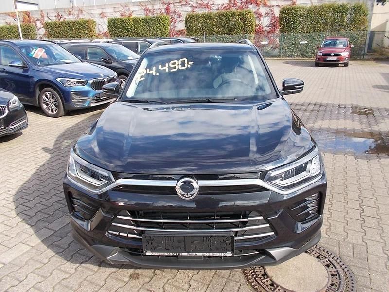 Gebraucht KGM Korando 163 PS (119 kW) 2023 Schwarz SUV
