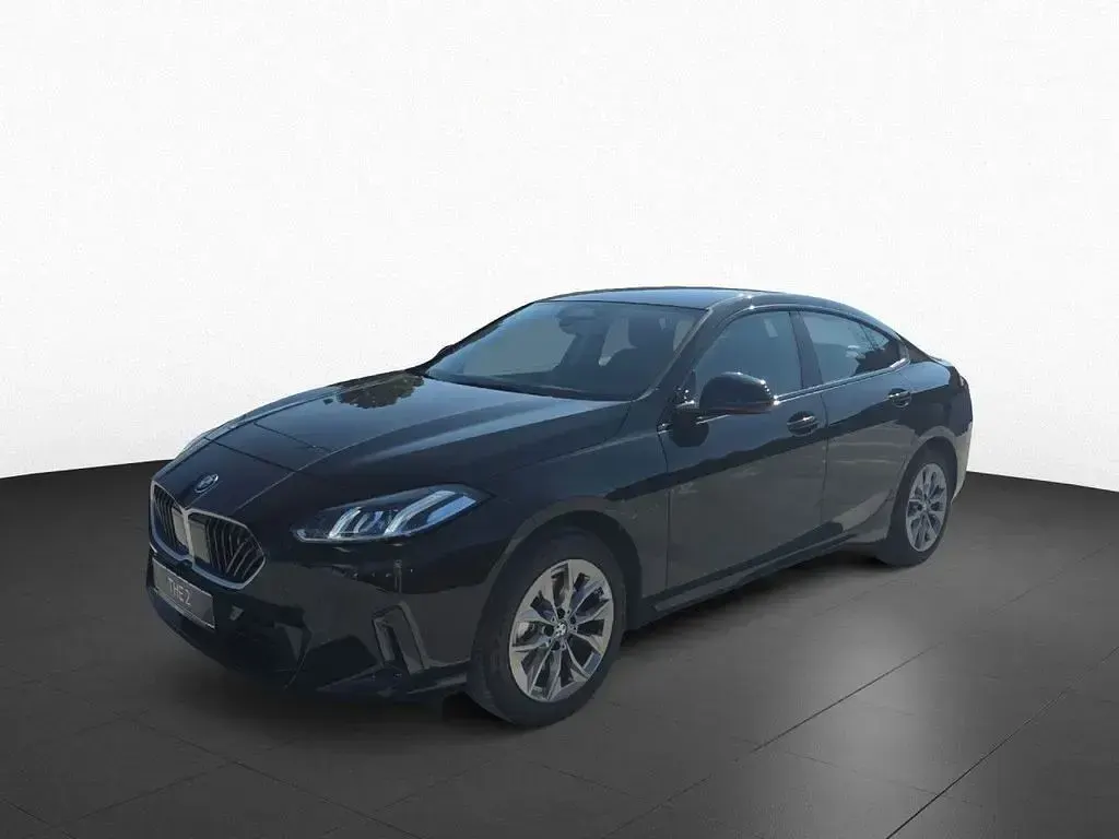 Neu BMW 216 Comfort Edition 122 PS (89 kW) 2026 Schwarz uni (schwarz) Coupé