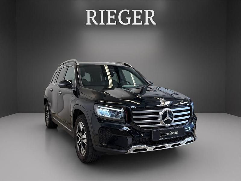 Gebraucht Mercedes GLB200 Advanced Plus 150 PS (110 kW) 2025 Metalliclack kosmosschwarz (metallic) SUV
