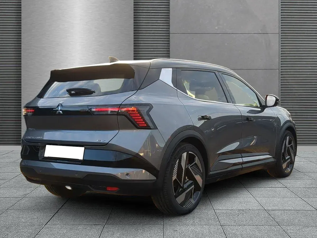 Gebraucht Mitsubishi Eclipse Diamant Edition 160 kW (218 PS) 2025 Achatgrau/onyxschwarz SUV