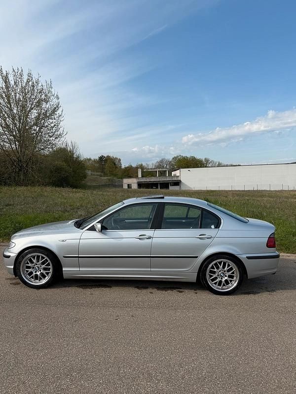 Gebraucht BMW 320 Performance 170 PS (125 kW) 2002 Silber Limousine