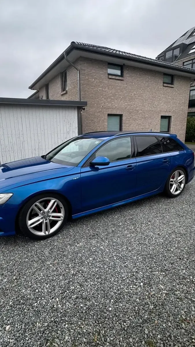 Gebraucht Audi A6 326 PS (239 kW) 2018 Blau Kombi