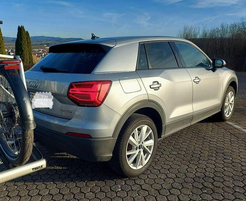 Gebraucht Audi Q2 116 PS (85 kW) 2020 Grau SUV