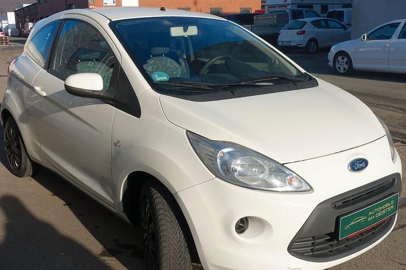 Gebraucht Ford Ka 69 PS (50 kW) 2009 Weiß Kleinwagen