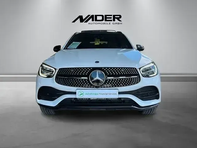 Gebraucht Mercedes GLC300de AMG 306 PS (225 kW) 2020 Andere Limousine