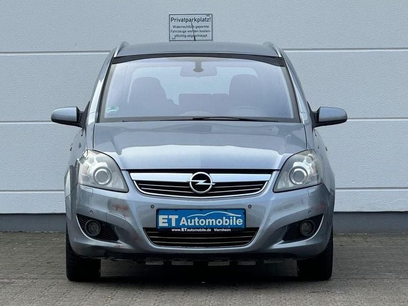 Gebraucht Opel Zafira Edition 125 PS (91 kW) 2008 Grau Van / Kleinbus