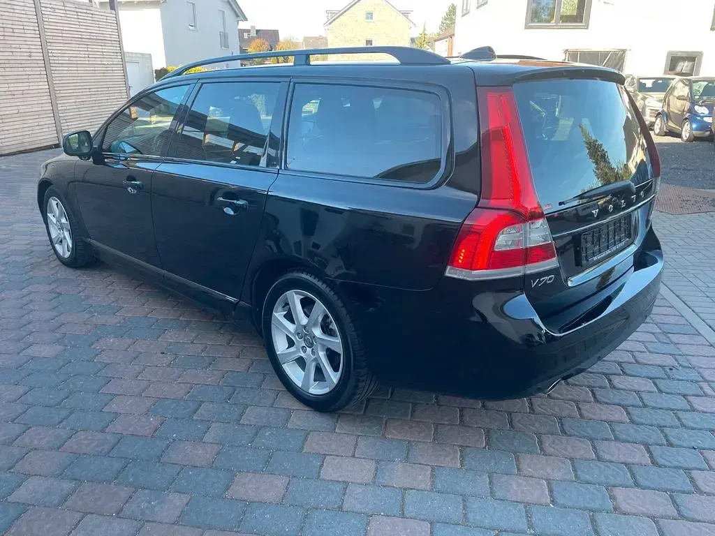 Gebraucht Volvo V70 181 PS (133 kW) 2014 Schwarz Kombi