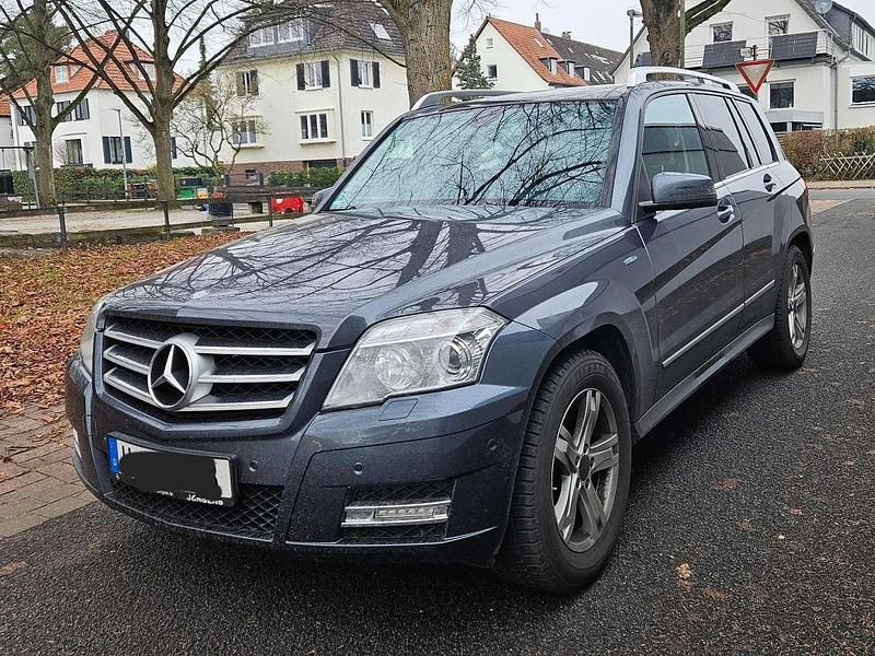 Gebraucht Mercedes GLK250 204 PS (150 kW) 2011 Grau SUV