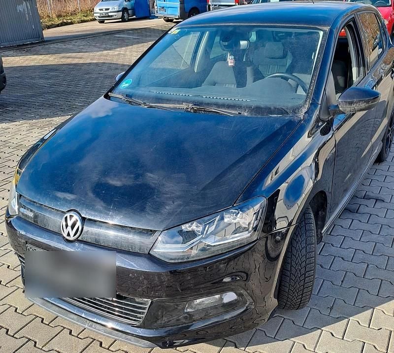 Schwarz Gebraucht 2015 VW Polo R-line Kleinwagen | 5.000 € (Guter Preis) - Bild 1/4