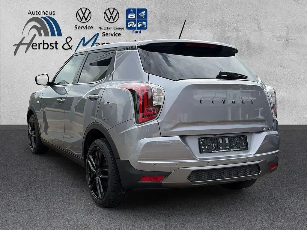 Gebraucht KGM Tivoli 163 PS (119 kW) 2025 Silber SUV
