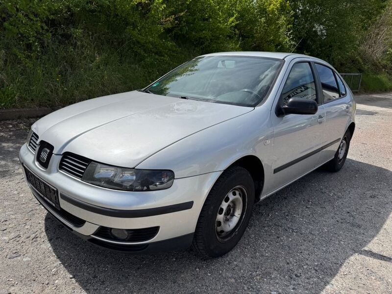 Gebraucht Seat Leon Stella 101 PS (74 kW) 2000 Silber Limousine