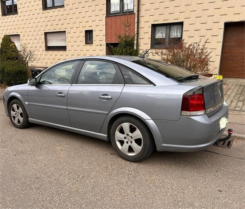 Blau Gebraucht 2007 Opel Vectra Limousine | 1.100 € (Superpreis) - Bild 1/4