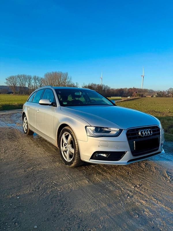 Gebraucht Audi A4 177 PS (130 kW) 2012 Silber Kombi