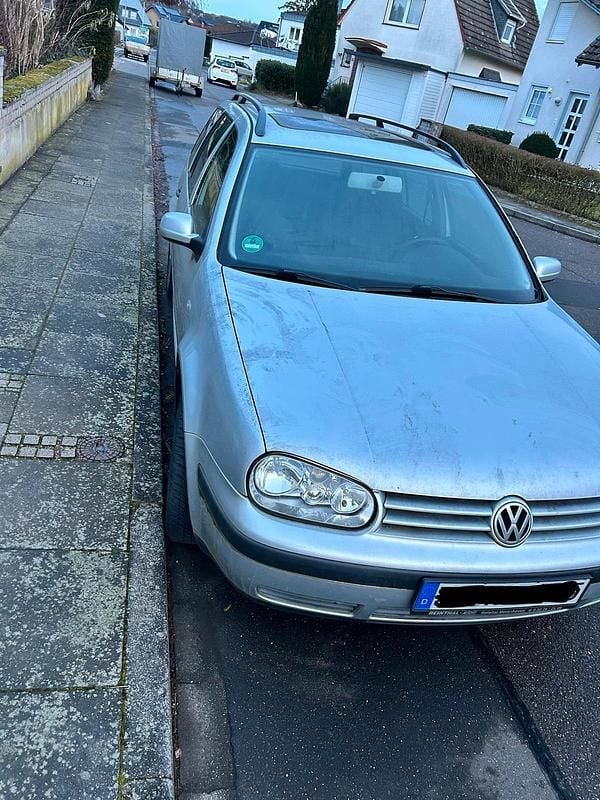 Silber Gebraucht 2000 VW Golf IV Kombi | 550 € (Superpreis) - Bild 1/4