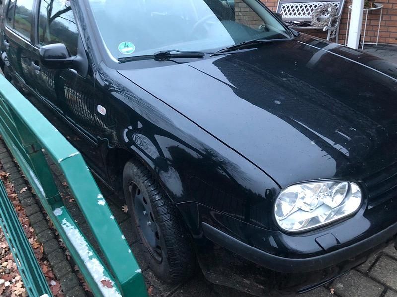 Gebraucht VW Golf IV 115 PS (84 kW) 2001 Schwarz Limousine