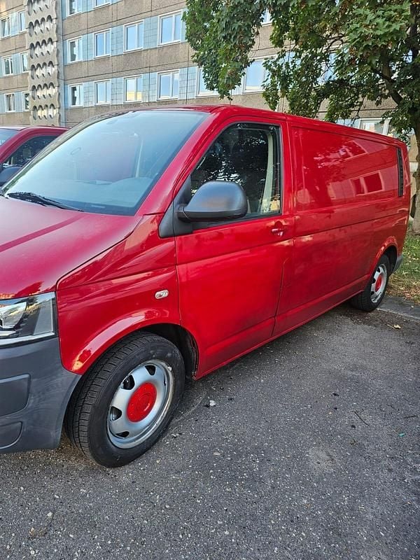 Rot Gebraucht 2013 VW T5 Van | 9.000 € (Superpreis) - Bild 1/4