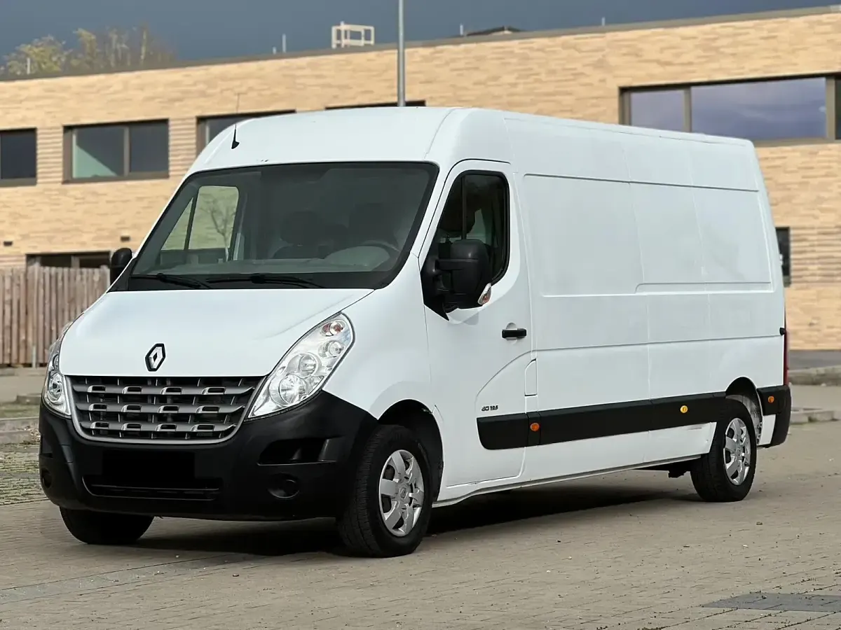 Used Renault Master 125 HP (91 kW) 2014 White Van