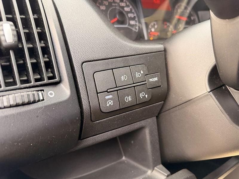 Gebraucht Fiat Ducato 120 PS (88 kW) 2023 Weiß Van