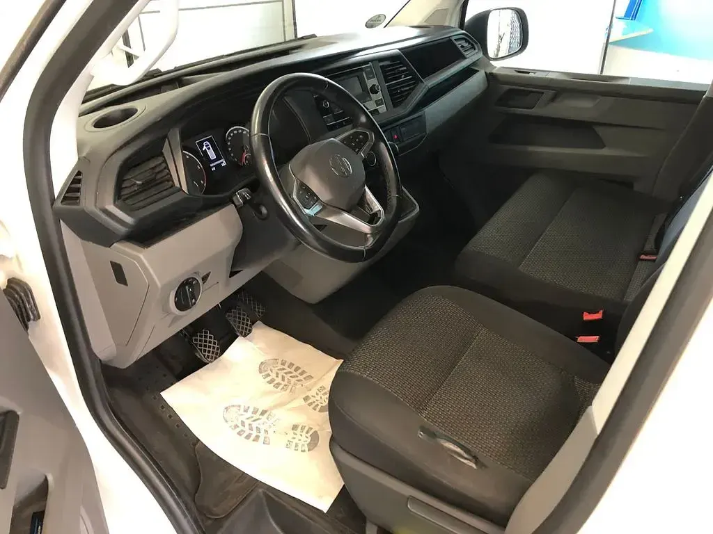 Gebraucht VW Transporter 110 PS (80 kW) 2021 Weiß Van