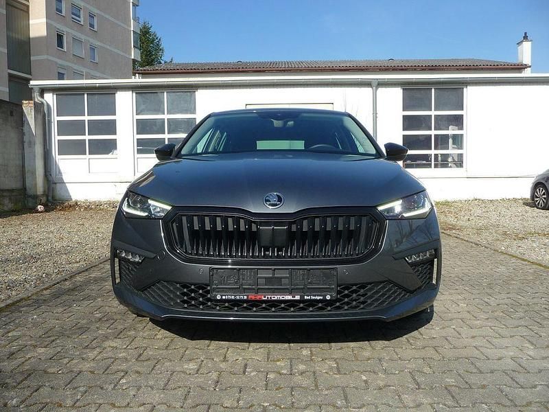 Gebraucht Skoda Scala Selection 116 PS (85 kW) 2025 Grau Kleinwagen