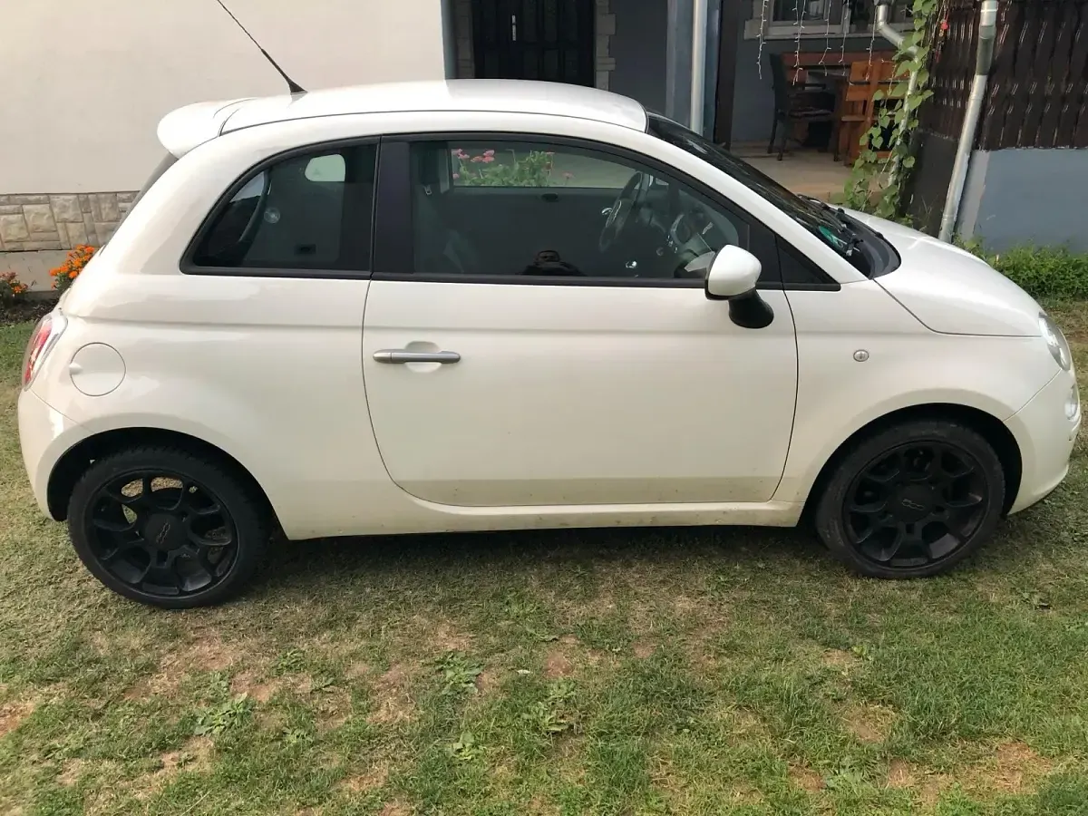 Gebraucht Fiat 500 89 PS (65 kW) 2011 Weiß Kleinwagen