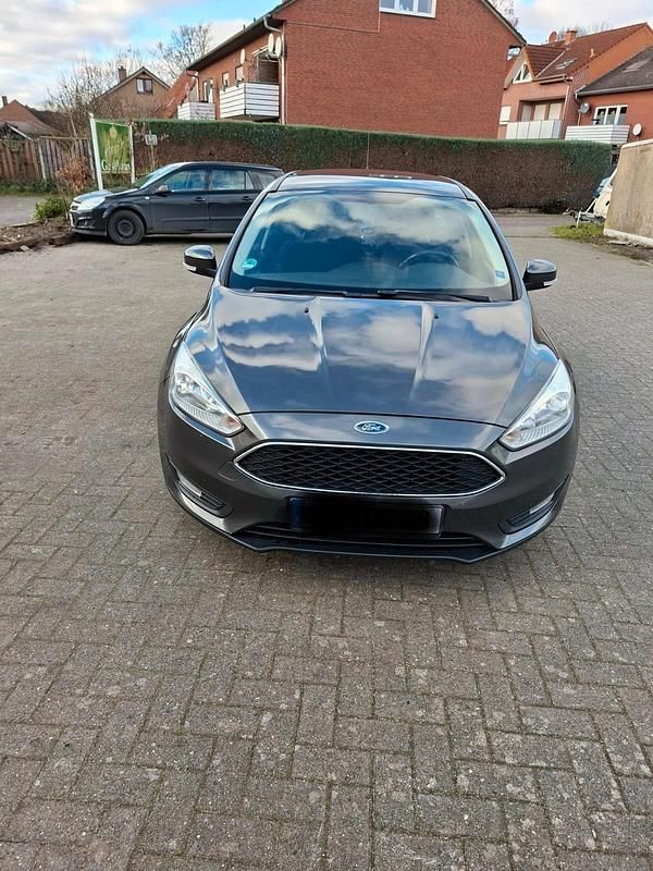 Gebraucht Ford Focus 120 PS (88 kW) 2015 Kombi