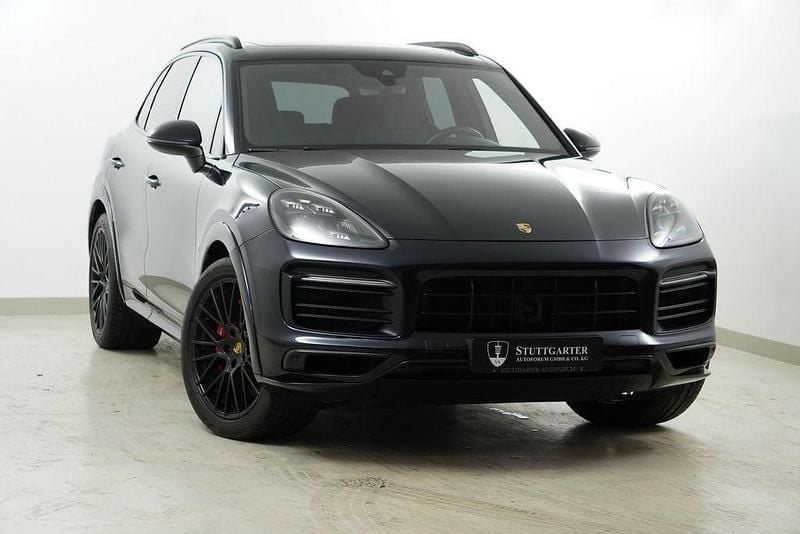 Gebraucht Porsche Cayenne GTS 460 PS (338 kW) 2021 Moonlightblue SUV