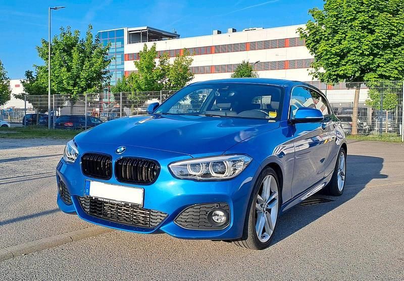 Blau Gebraucht 2015 BMW 125 Coupé M Sport Coupé | 21.999 € - Bild 1/4