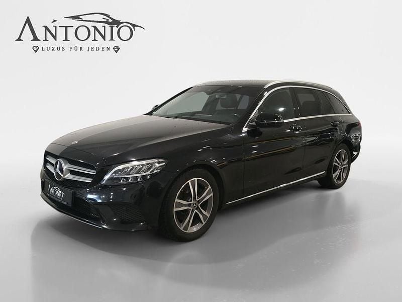 Schwarz Gebraucht 2019 Mercedes C220 Limousine | 20.990 € (Guter Preis) - Bild 1/4