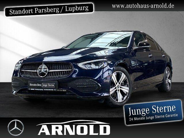 Blau (cavansitblau) Gebraucht 2023 Mercedes C200 Avantgarde Limousine | 38.890 € (Etwas zu teuer) - Bild 1/4