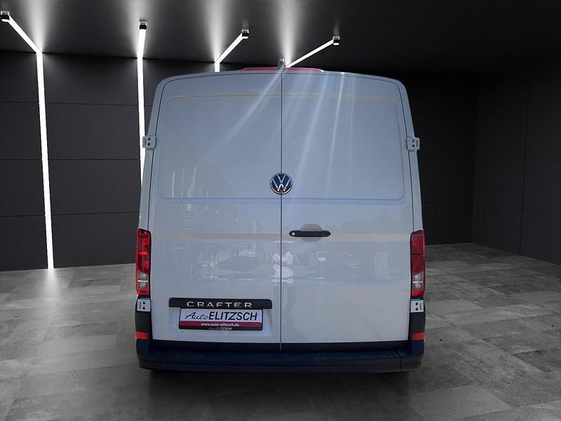 Gebraucht VW Crafter 140 PS (102 kW) 2026 Candyweiß Van