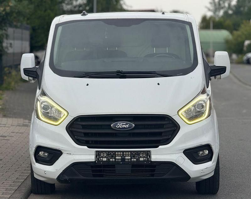 Weiß Gebraucht 2020 Ford Transit Custom Trend Van / Kleinbus | 10.950 € - Bild 1/4