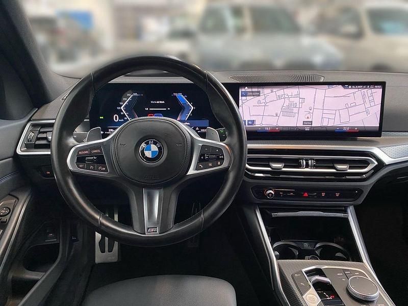 Gebraucht BMW 320 Shadowline 190 PS (139 kW) 2022 Blau Kombi