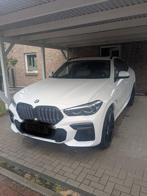Weiß Gebraucht 2023 BMW X6 M Sport SUV | 70.999 € (Superpreis) - Bild 1/4