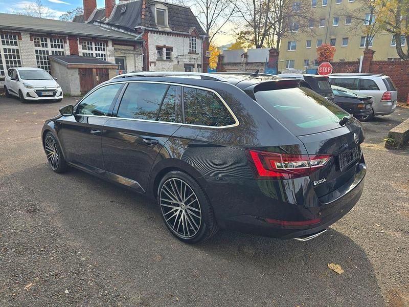 Gebraucht Skoda Superb Style 280 PS (205 kW) 2015 Schwarz Kombi