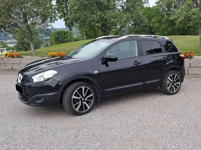 Schwarz Gebraucht 2013 Nissan Qashqai Acenta SUV | 7.990 € (Fairer Preis) - Bild 1/4