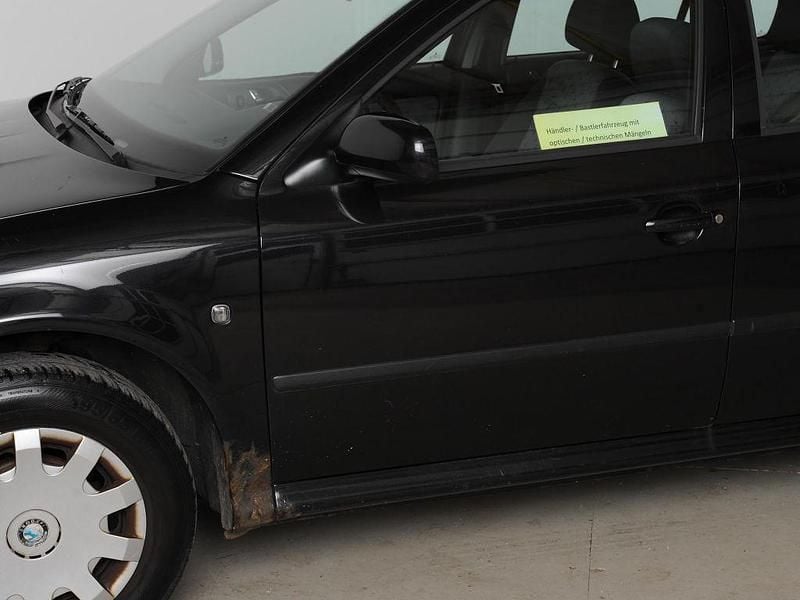 Gebraucht Skoda Octavia Tour 75 PS (55 kW) 2009 Schwarz Limousine